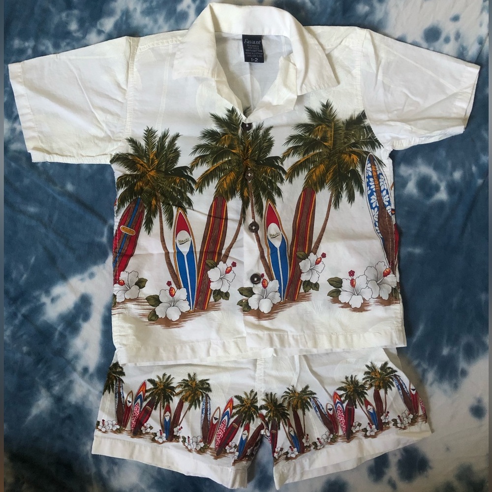 Boy’s Hawaiian outfit 1/2T